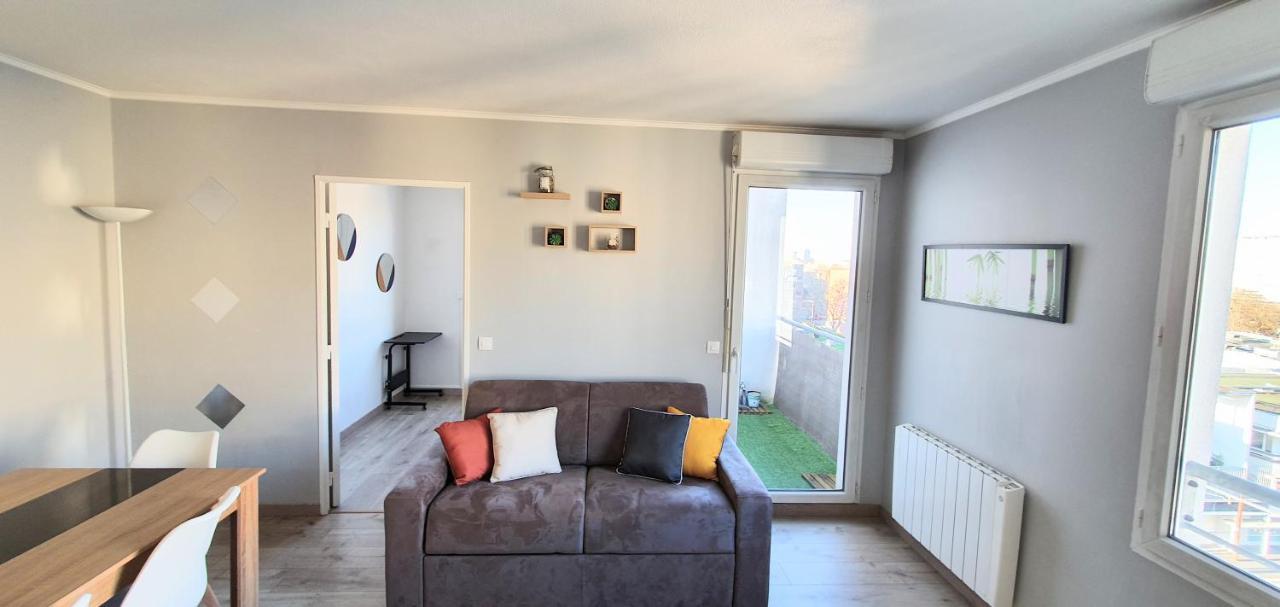 Iris-12 Min Aeroport Paris - Arrivee Autonome- Wifi & Parking Gratuit Appartement